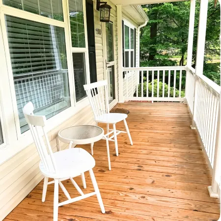 Beautiful, Cozy home in Concord providing a spacious & tranquil retreat