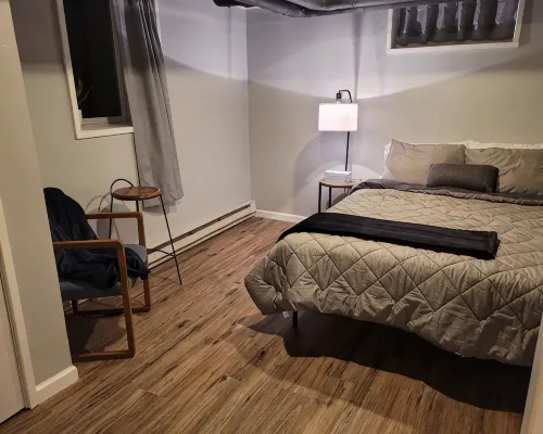 Cozy Basement Apartment (With Private Entrance) Hotels in Willmar