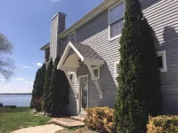 Gorgeous Water Front Retreat On Chain Of Lakes With Private Boat Launch! - 3 étoiles