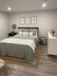 Gertie's Nook: Charming Private Studio Space close to everything! - 3-Star