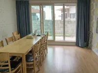 Jeju Shym Dream Guest House Hotels near Mungangsa