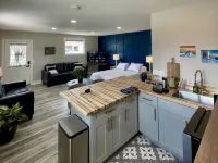 Lake Arbor Studio near Denver, Boulder + Golden Hotels in Arvada