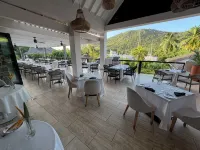 2 bedroom luxury apartment in the Zoetry Marigot Bay Resort with amazing views - Wifi