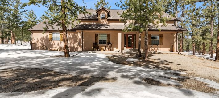 La Hacienda BV: Family-friendly cabin nestled on 2 acres in the woods Hotels in Chaffee County