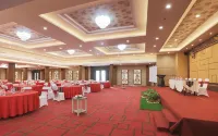 Best World Kindai Hotel - 駐車場