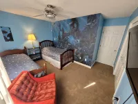 Riverside Getaway - Enjoy Quiet Life Right on the Duck River - Wi-Fi