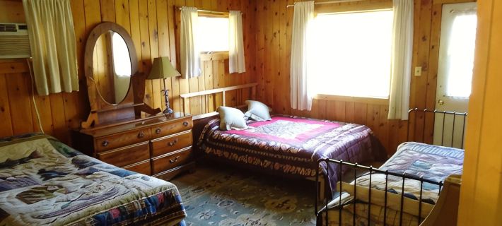 5 Bedroom Pet Friendly House Lake George Region Hotels in Johnsburg