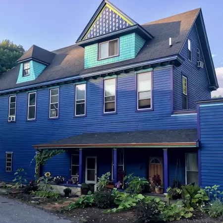 Upscale organic modern with whirl pool