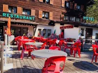 Motel du Bivouac Napoléon - Motels