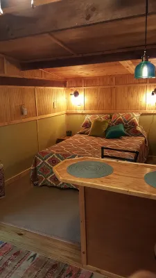 Sweet Suite 3 Minutes to  Dupont State Forest!  Take a Hike or Bring Your Bike! - Homestays
