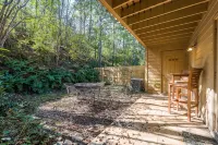 Beautifully Decorated Home Close to Everything - Homestays