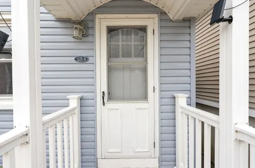 Seaside Heights Cottage- Back Unit, 2 Bedrooms, 1 Bath, Sleeps 4 - 4-Star