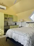 Charming Studio / Cottage in Marina BHI & Shoals Club Available - 4 stjerner