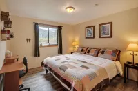 Cedar creek cabin @Mt.Rainier - Hytter