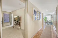 Midtown Light filled Stylish Walkable everywhere - Apartemen
