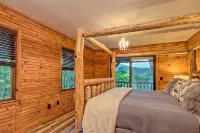 Modern Cabin with Great Views Close to Downtown Clayton - Chalets