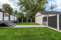 Rose Street Retreat- 2 blocks from downtown- Dog Friendly - 4-Star