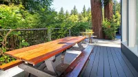 True North: Riverfront 3 Bed 2.5 Bath, Hot Tub, Private Beach, Boats, + Pets OK - de playa