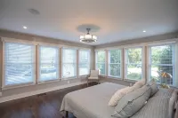 Lakefront Home! Game Tables and Boat Dock - 4 stjerner