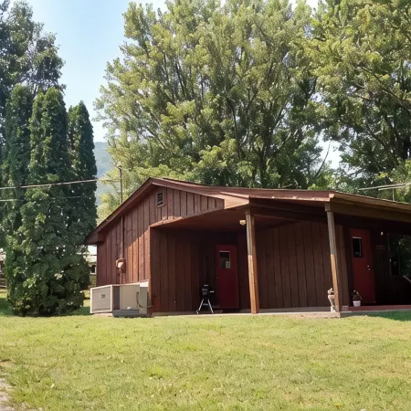 Cozy Cottage near National Park w/ Awesome Mountain Views! Extremely clean!