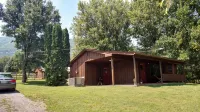 Cozy Cottage near National Park w/ Awesome Mountain Views! Extremely clean! - Hytter