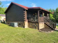 Bear Claw Cove #2 Pet Friendly-Hot Tub-Kayak - 3-Star