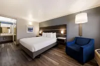 Best Western Inn  Suites Lemoore - parking
