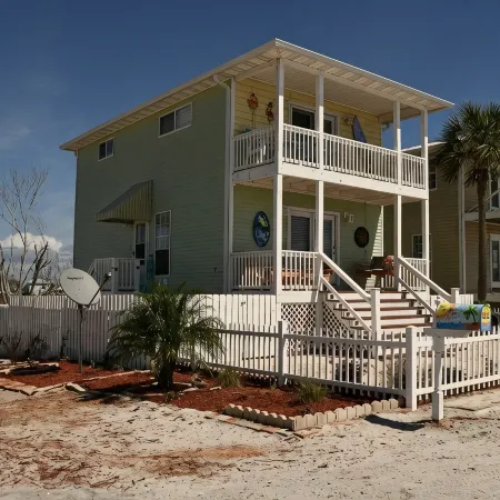 Bettie's Beach House
