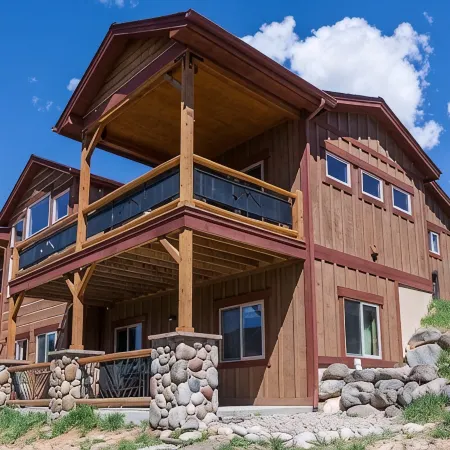 PANORAMIC VIEWS - Minutes from Downtown discounted