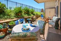 Upgraded Quiet Garden Oasis, Split System AC - Jacuzzi