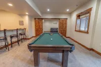 Beautiful New Home with Views of Castle Mountain - 3510 - Boutique