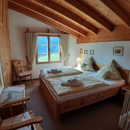 Holiday home between Davos + Lenzerheide, 8 people, hiking, cycling, swimming