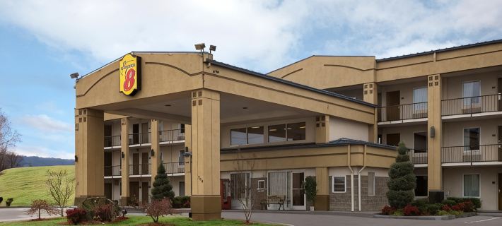 Super 8 by Wyndham Kingsport サリバンのホテル