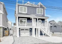 Seaside Splendor: Brand New Ortley Beach Retreat with Stunning Water Views! - Beach