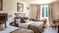 Audleys Wood Hotel, Basingstoke - Виллы