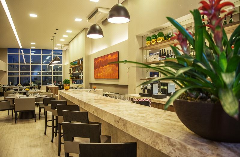 BH Raja Hotel photo 5
