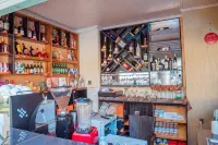 Mountain View Hotel & Apartment - bar