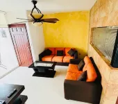 Ixtapa Family Vacation condo - 3 mins drive to hotels zone and beaches! - 2성급