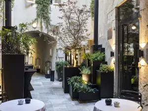 Petit Hôtel Confidentiel