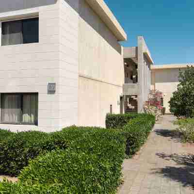 2BR Pool-View Retreat w/ 2 Balconies | El Gouna Others
