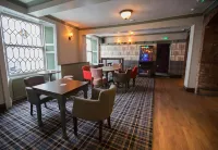 The Sun Inn Hotels in Pennington