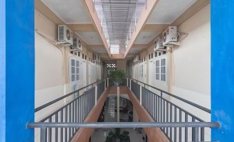 RedDoorz Syariah Near Terminal Batu Ampar 2