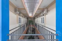 RedDoorz Syariah Near Terminal Batu Ampar 2 Hoteles en Balikpapan Utara
