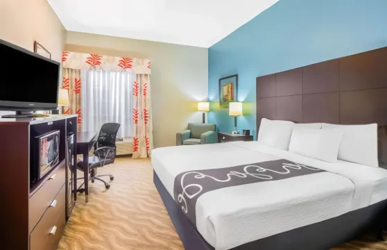 格倫羅斯拉昆塔温德姆套房酒店