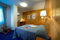 Hotel Sassella Hotel di Grosotto