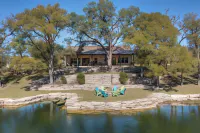 Ranch Retreat Combo with Stunning Creek View-Fire Pit Hotels in Comfort