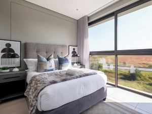 201 Zimbali Lakes Boulevard Suites