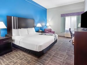 La Quinta Inn & Suites by Wyndham Kerrville