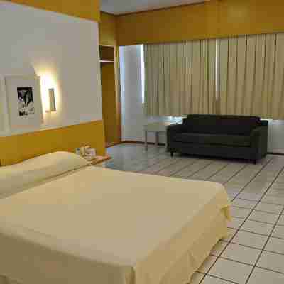 Rede Andrade Luxor Rooms