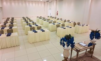 Ceu Palmas Hotel